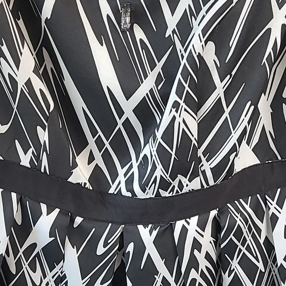 Neiman Marcus Jeweled Party Dress, Jax, Size 12 - Picture 5 of 9